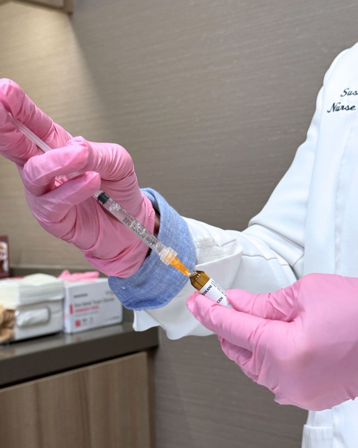 Provider mixing cocktail for mesotherapy treatment